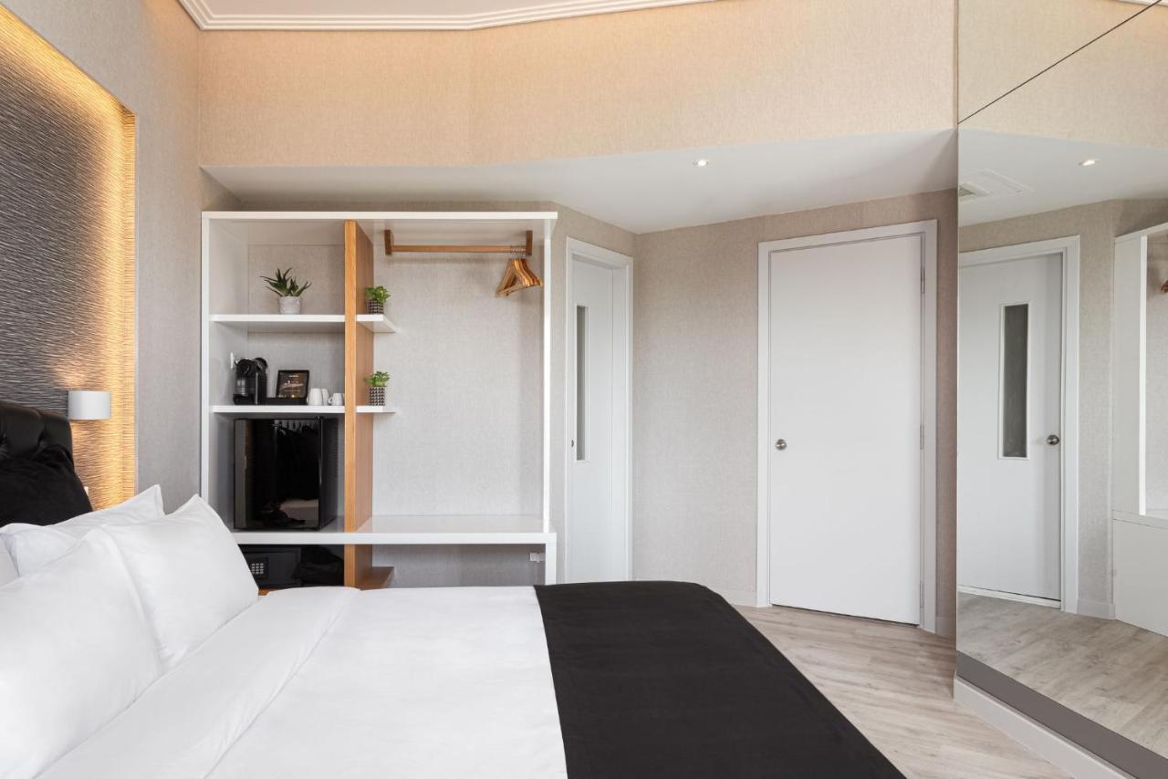 Kreoli Suites Glyfada Athen Exterior foto